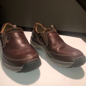 Clarks Men Slip On Shoes Size 10M  NWOT